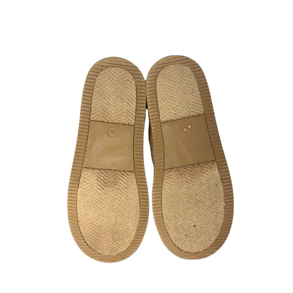 G By Guess Womens Quilted Faux Fur Lined Tan Ankle Boots Size 6M - Picture 8 of 8